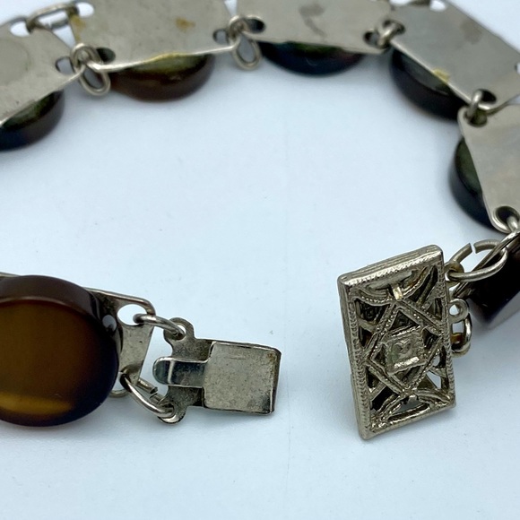 Jewelry Bundle; 4 Bracelets, 1 Ring - Picture 7 of 10